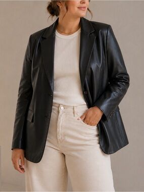 OAK + FORT Black Faux Leather Blazer Size Large
